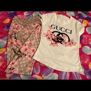 NO OFFERS New Excersise Set S-M White and Pink